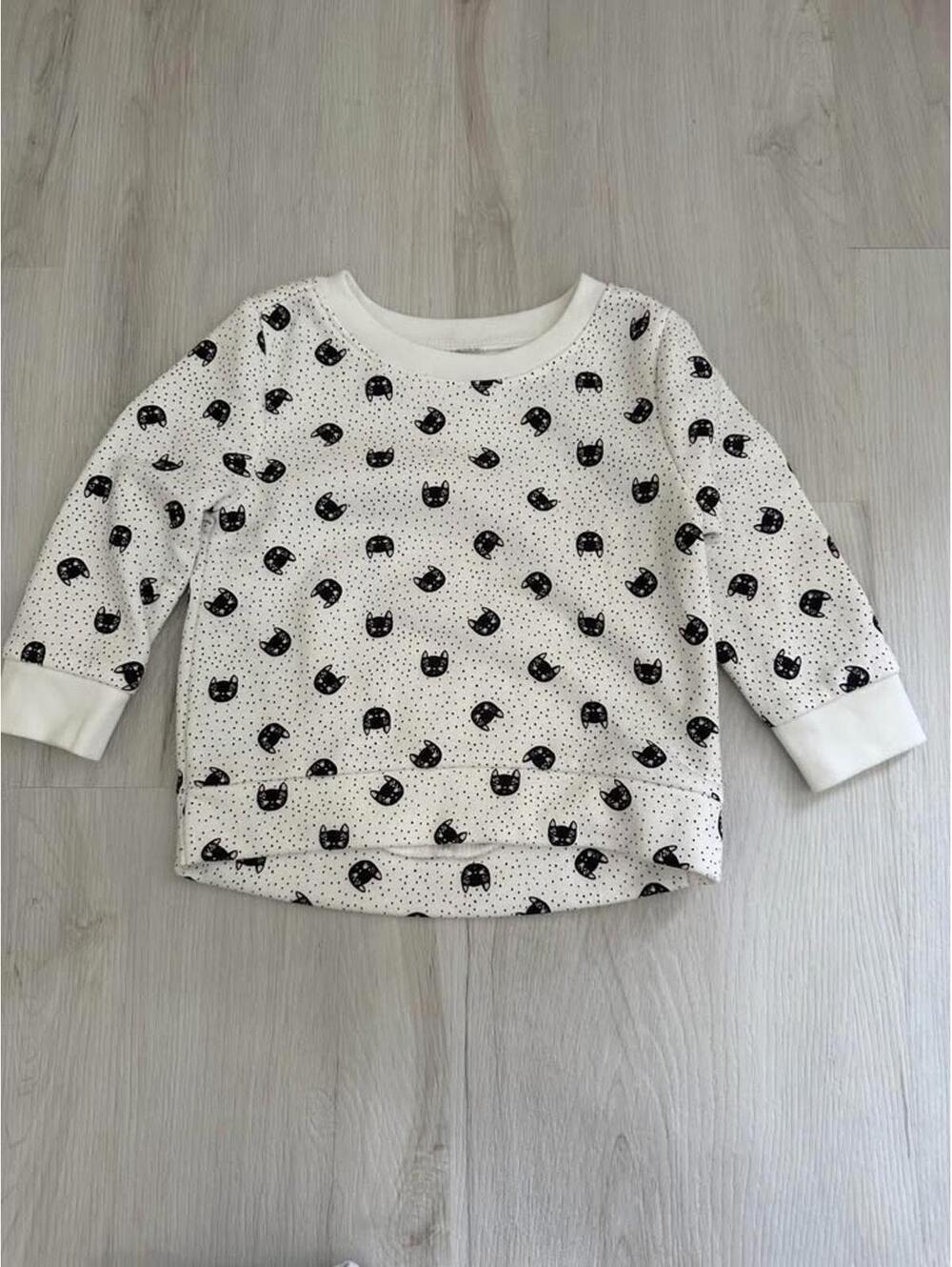 18-24m • Old Navy • White long sleeve top with black cat faces